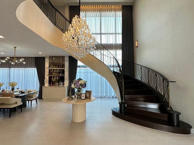 5-bed house for rent, 604 sqm, 127 sq wah, Grand Bangkok Boulevard Krungthepkritha