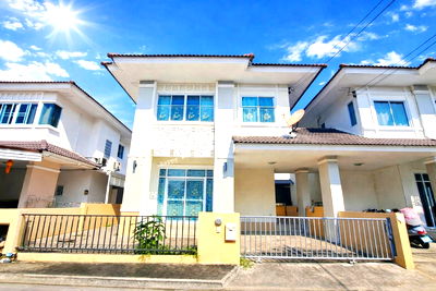 Twin houses for rent Chiang Mai : For rent twin house 2 storey in Diya Valley Saraphi 082-532-3935