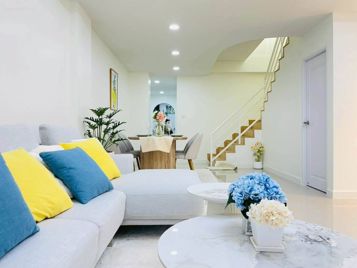 รูป ขายบ้านสวยสไตล์โมเดิร์น มินิมอล | เจ็ดยอด ทำเลดีเหมาะสำหรับลงทุน Airbnb และอยู่อาศัย พร้อมเข้าอยู่ทันที! (H348) T.0946511456 - รูปที่ 7/15