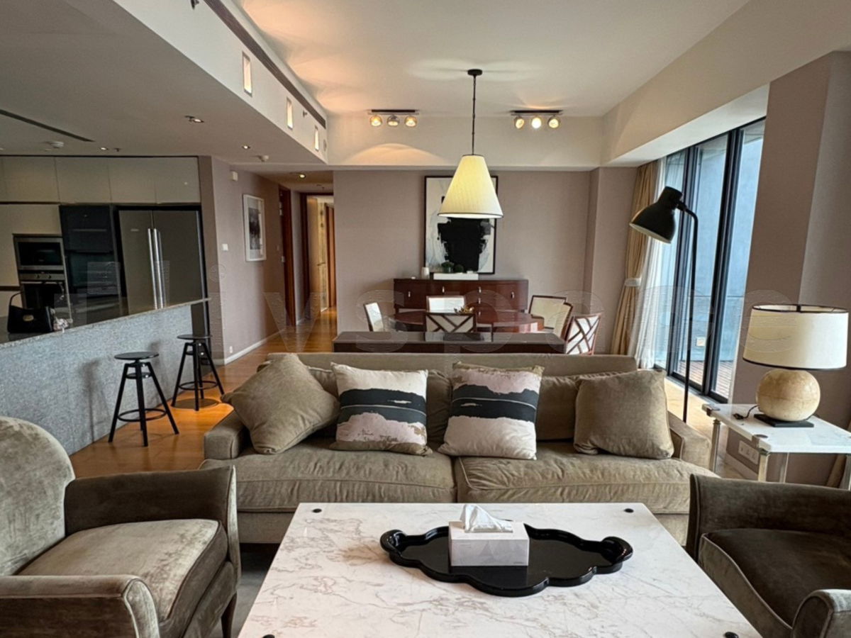 รูป ▚ LG114ツ ขาย: The Met Sathorn – 3 Bed 197 ตร.ม. ราคาดีที่สุด! ชั้นสูงวิวไม่บล็อก Private Lift + ห้องแม่บ้าน ห้องกว้างอยู่สบาย หายากราคานี้ - รูปที่ 2/13