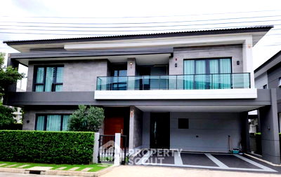 Houses for sale Samut Prakarn : 5-BR House at The City Bangna in Bang Kaeo (ID 2607168)