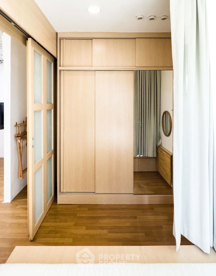 picture 1-BR Condo at Centric Ratchada-Suthisan near MRT Sutthisan (ID 2065954) - 8/14