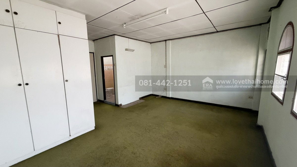 รูป ขายทาวน์เฮ้าส์2ชั้นถนนพระราม9 ซอย13 ซอยโพธิ์หิรัญอุทิศ หมู่บ้านวิจิตชัย พื้นที่ 23 ตรว. ขาย 3.4 ล้านบาท - รูปที่ 8/8