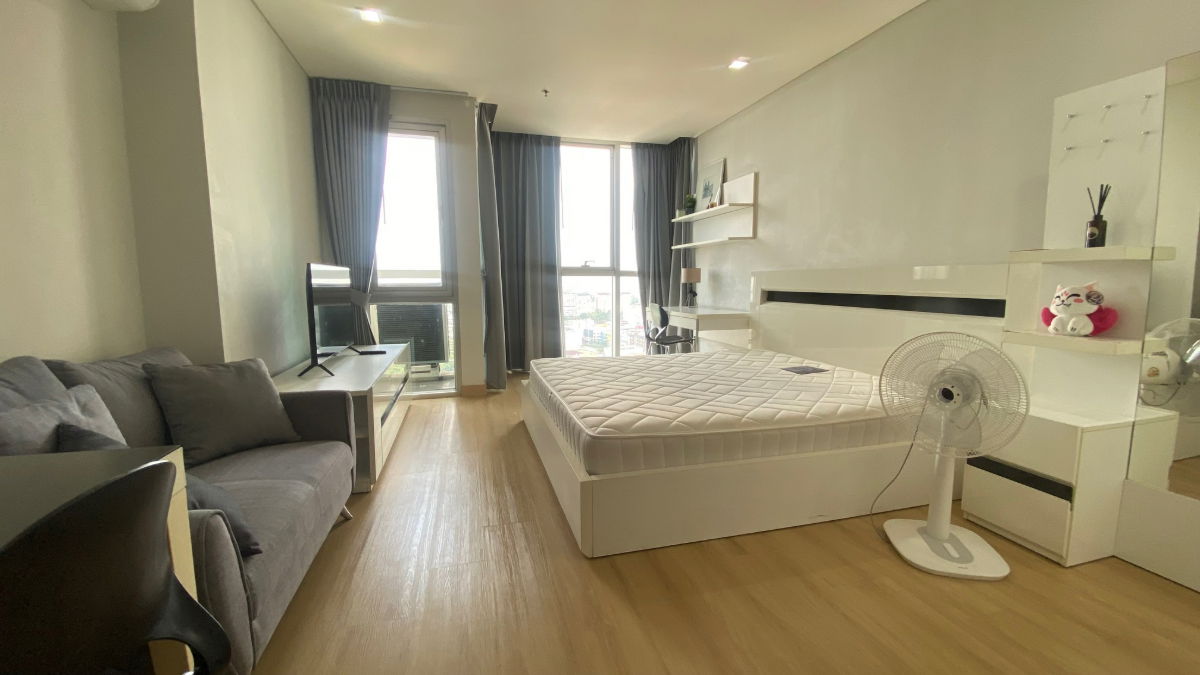 รูป คอนโด Leluk  ขนาด 33 ตรม.  ให้เช่าเดือนละ 15,000 บาท สุขุมวิท 71 ใกล้ BTS พระโขนง - รูปที่ 2/6