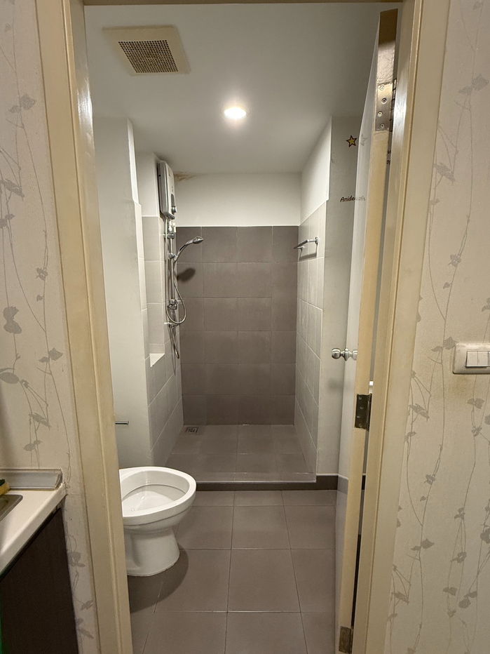 รูป ✨ ห้องใหม่กริบ! เหมือนได้มือหนึ่ง เดอะพ้อยท์ คอนโด ชั้น 6 วิวสวนสวย 🌳 บิวท์อินครบ หิ้วกระเป๋าเข้าอยู่ได้เลย แถมเครื่องใช้ไฟฟ้าเพียบ! - รูปที่ 17/22