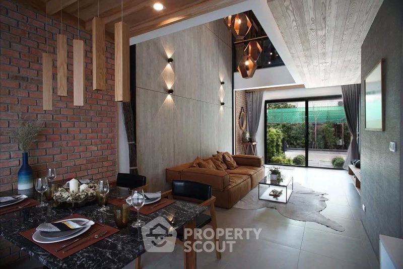 ขายทาวน์โฮม : ทาวน์เฮ้าส์ 4-ห้องนอน ที่ ลอฟท์ เลน ลาซาล ใกล้ ลาซาล (ID 2607291)