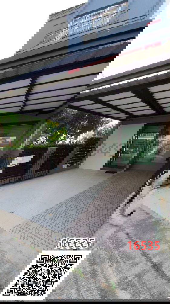 โฮมออฟฟิศให้เช่า : เช่า Home office หมู่บ้านชาลิสา ซอยลาดพร้าววังหิน 34 ตกแต่งพร้อม