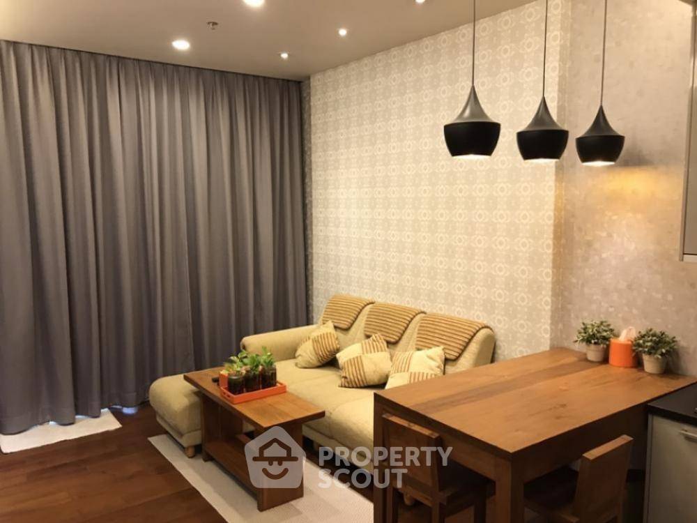 รูป คอนโด 1 ห้องนอน 55 ตร.ม. ราคาเหมาะสม Quattro By Sansiri ใกล้ BTS ทองหล่อ (ID 474934) - รูปที่ 4/9
