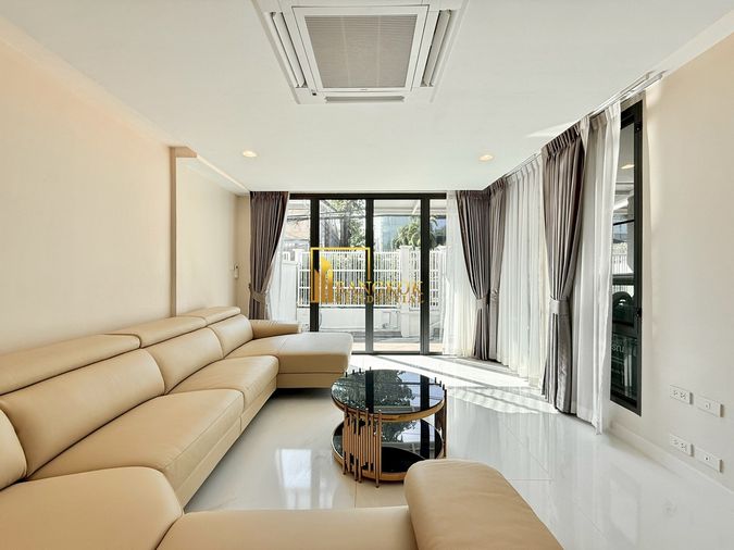 4-bed house for rent, 490 sqm, 1 sq wah, Watthana
