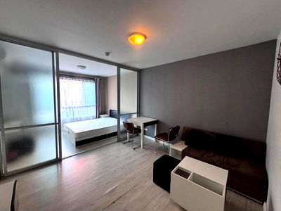 Condos for rent 700 Year Sports Arena Chiang Mai : For rent Escent ville near Central 