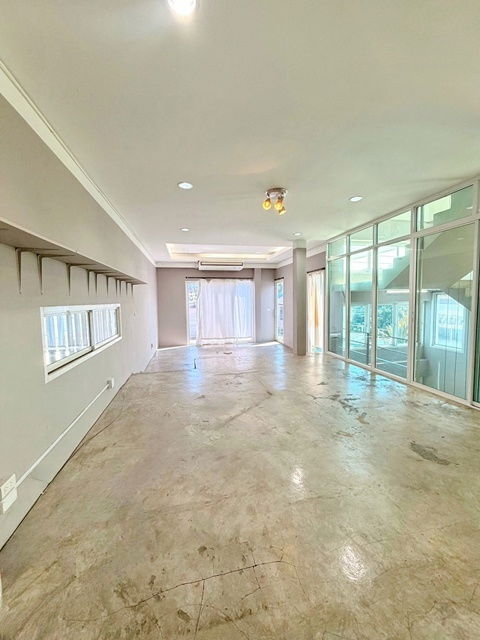 รูป เพชรบุรี 41-49 BTS ทองหล่อ 2.34กม.กลางพระราม 9 RCA โฮมออฟฟิศให้เช่า 5 นอน 4 น้ำ ใกล้แหล่งธุรกิจ 755ตร.ม MRTเพชรบุรี 2กม. - รูปที่ 3/8