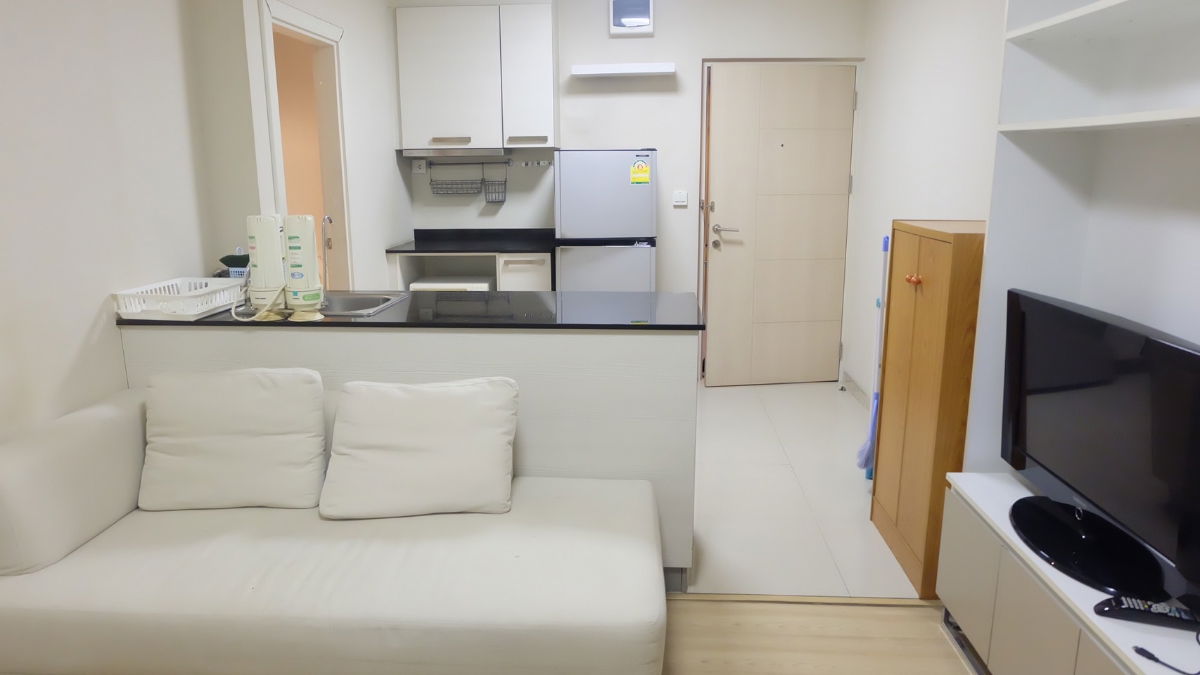 รูป ให้เช่าห้อง 2 ห้องนอน ขนาด 50.4 ตร.ม ชั้น 18  ตึกเอ  วิวทิศตะวันออก ห้องสวย เฟอร์ครบ  เอ็มโซไซตี้คอนโดเมืองทองธานี ราคาเช่า 11,000/เดือน  - รูปที่ 2/20