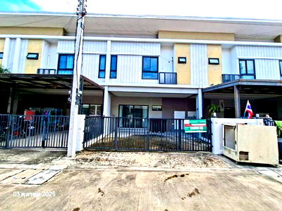 ทาวน์โฮม ลาดหลุมแก้ว ปทุมธานี : ทาวน์เฮ้าส์ สำหรับขาย เดอะโมดิช ราชพฤกษ์-กาญจนาภิเษก คลองพระอุดม ลาดหลุมแก้ว ปทุมธานี