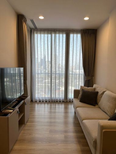 🌟 Oka Haus Sukhumvit 36
Size 37.07 SQ.M Type 1 Bedroom 1 Bathroom On the 14th Floor 
Rental.26,000 THB