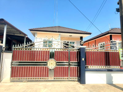 บ้านเดี่ยว ถนนฉลองกรุง : บ้านสร้างใหม่ มือหนึ่ง นอกโครงการ โซนลาดกระบัง ถนนฉลองกรุง54  ลำปลาทิว ลาดกระบัง นัดชมบ้านได้ทุกวัน085-318-6868 คุณวา