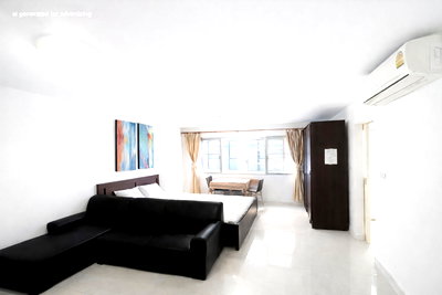 Condos for sale Bangkok : 🔥Value Deal 🔥Smart BTS Investment Studio | Renovated Low-Rise Condo | Tenant Renewing Near On NutU1678420