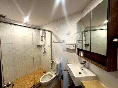 Condos for rent : Artistan Ratchada  Room layout 1 bedroom, 1 bathroom  Building C, 6th floor, size 33 sq.m. M.  Rental price 16,000 baht/month  1 year 