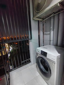 For Rent Condo THE BASE RAMA 9 - RAMKHAMHAENG Building , Floor 22,Studio, Room size 26 sqm