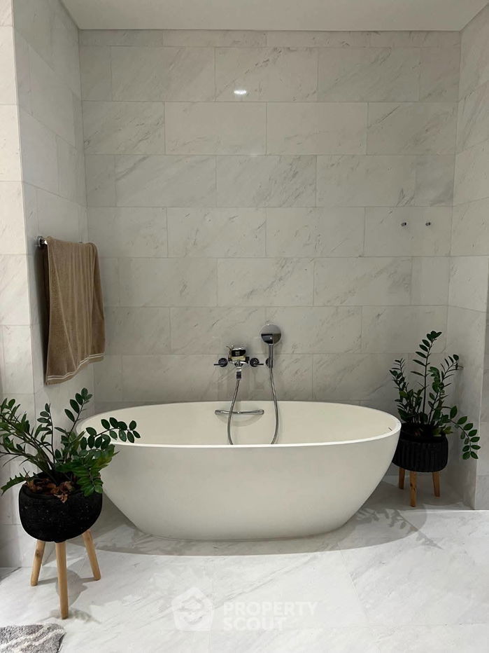 รูป คอนโด 1-ห้องนอน ที่ เดอะ เรสซิเดนซ์ แอท สินธร เคมปินสกี้ โฮเทล แบงค็อก ใกล้ BTS ราชดำริ (ID 2608845) - รูปที่ 8/12