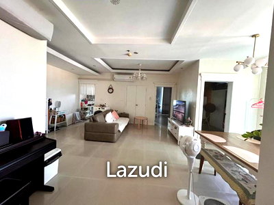 Condos for sale Bang Na Nuea : 95 sqm 3 Bed Condo on High Floor in Bangna Bangkok