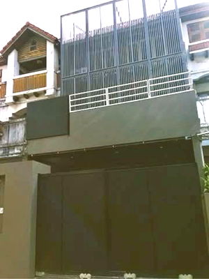 เช่าทาวน์โฮม เขตห้วยขวาง : ให้เช่าอาคารพาณิชย์ ซอยพระรามเก้า ซอย 19 (ซอยวัดพระราม9) แขวงบางกะปิ เขตห้วยขวาง