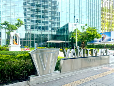 สำนักงานให้เช่า : สำนักงานฝันที่ออกแบบเฉพาะสำหรับ 2 คนใน Spaces Vanit Place Aree