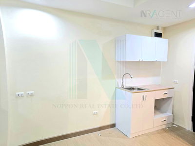 Condos for sale : 🚩 For Sell Condo THE LOG 3 Building B, Floor 5,1 bed room, Room size 28 sqm