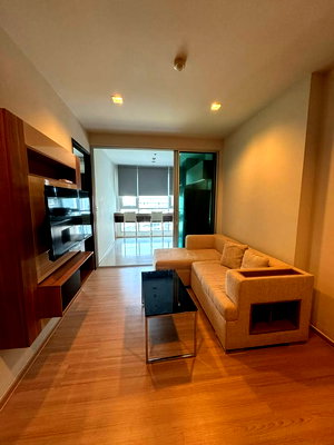 เช่าคอนโด รร.นานาชาติโชรส์เบอรี่  : เช่าคอนโด Rhythm Sathorn/ริธึ่ม สาทร (D6902004)  ID Line : @condo98