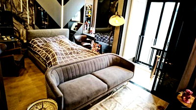 Condos for rent : Ashton Chula Silom【𝐑𝐄𝐍𝐓】🔥A sophisticated image, sharp lines, and balanced layout.🔥 Contact Line ID: @hacondo