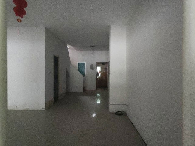 รูป B13162 ขายทาวน์เฮ้าส์ หมู่บ้านเดอะวิลเลจ หนองค้อ ชลบุรี - รูปที่ 6/8