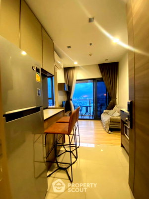 Condos for sale : 1-BR 27 Sqm High-Floor Condo At The Line Phahon-Pradipat, Near BTS Saphan Khwai (ID 2610518)