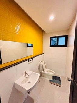 รูป ขาย ทาวน์โฮม โมเดิร์นลอฟ อยู่ใกล้มีโชคพลาซ่า บ้านแฝด หมู่บ้านล้านนาวิลล์ , ตำบลสันผีเสื้อ อำเภอเมือง เชียงใหม่ - รูปที่ 7/8