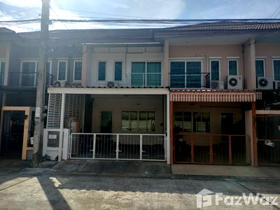 Townhouses for rent Bangkok : 3 Bedroom Townhouse for rent at Patagonia Safari-Liep Klong Song  1620794