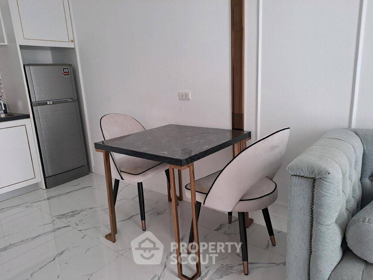 รูป คอนโด 1-ห้องนอน ที่ ดิ เอ็มไพร์ ทาวเวอร์ พัทยา ใกล้ เมืองพัทยา (ID 2165032) - รูปที่ 2/16