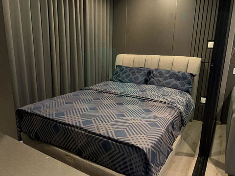 🔺 ให้เช่าคอนโด เดอะ โพลิแทน รีฟ อาคาร 1 ชั้น 53 1 ห้องนอน ขนาด 33 ตรม ใกล้ สะพานพระนั่งเกล้า