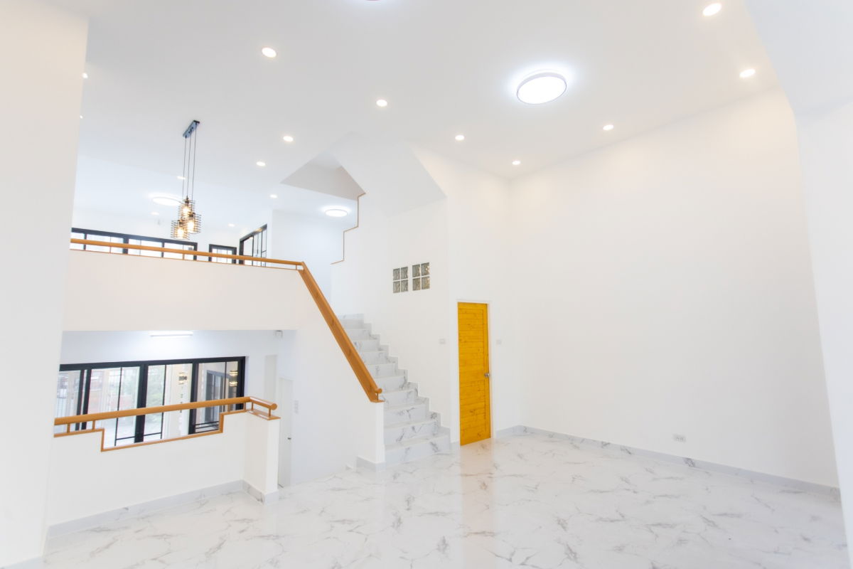 รูป ขายด่วน!!!!!  🏊‍♀️--- น้ อ ง P O O L ---🏊‍♀️ 🏡 ท า ว น์ โ ฮ ม  3  ชั้ น 🏡 --- หมู่บ้าน ( Private Villa ) --- (  ซ อ ย  น ว มิ น ท ร์  1 3 5  ) - รูปที่ 11/34