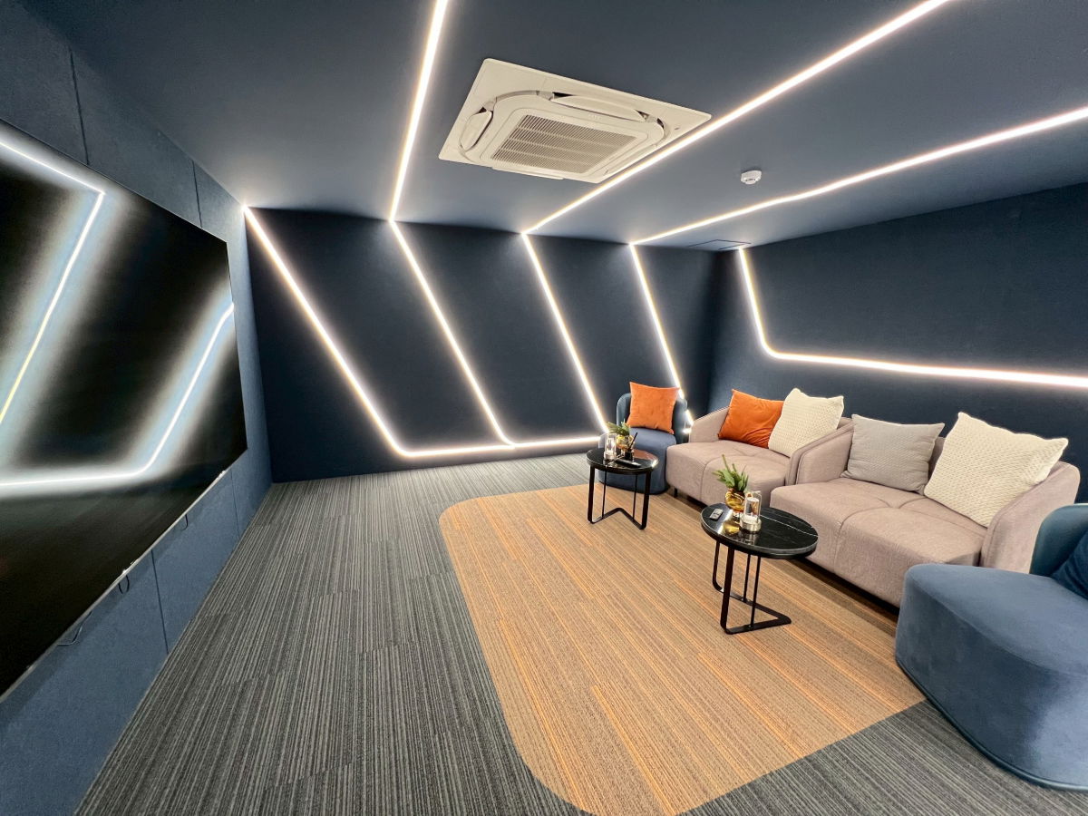 picture For Rent ORIGIN PLAY SRI UDOM STATION  - 10/11