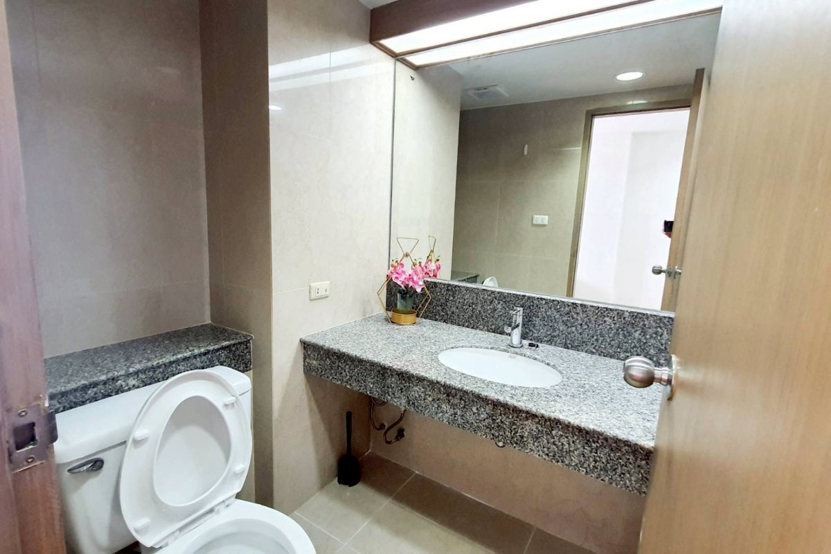 รูป LTH14175– River Heaven FOR SALE 3 bed 2 baths size 98.97 Sq.M. near BTS Saphan Taksin station ONLY 8.29M - รูปที่ 7/7