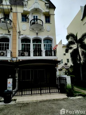 Townhouses for rent Bangkok : 3 Bedroom Townhouse for rent at Perfect Masterpiece Rama 9 634606