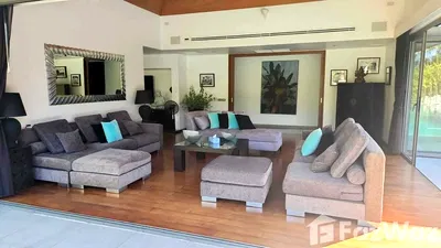 เช่าบ้านเดี่ยว ภูเก็ต : วิลล่าให้เช่า 4 ห้องนอน ในโครงการ ลายัน ฮิลล์ เอสเต่ท 6017546