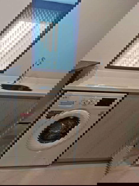 picture  Life One                        Wireless  - 2/16