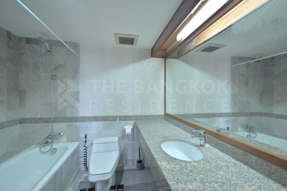 รูป Las Colinas Condo 🌠ยูนิตวิวโล่งสวย พร้อมเฟอร์ครบ 🛋️ ใกล้ BTS อโศก - รูปที่ 10/10