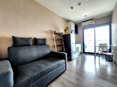 Condos for rent : For Rent: Plum Condo Central Station Phase 1 26 sqm 36th fl