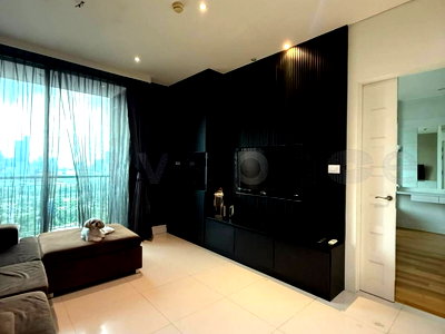 Condos for sale : ▚ LG100ツ SALE: Aguston Sukhumvit 22 - 1BR 57.42sqm 🏙️🐶 Rare Pet-Friendly Unit, Large Size, Benjakitti Park View, Fully Furnished, Shuttle to BTS