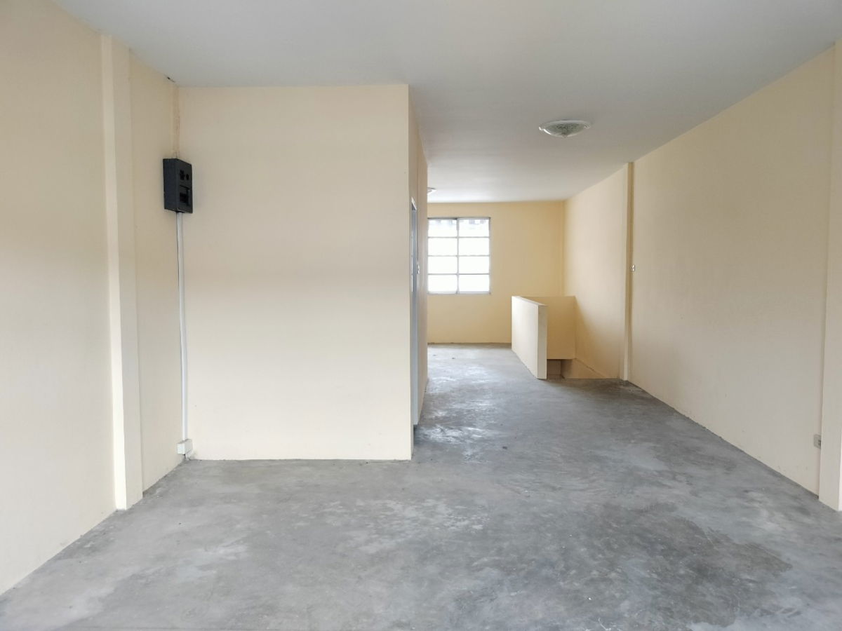 รูป ให้เช่า อาคารพาณิชย์ หมู่บ้านเมืองไทย บางนา บางเสาธง สมุทรปราการ  **สามารถทำเป็นโกดังเก็บของได้** - รูปที่ 10/25