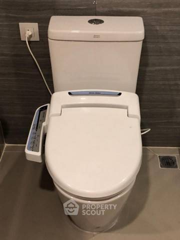 รูป คอนโด 1-ห้องนอน ที่ ไนท์บริดจ์ ดิ โอเชี่ยน ศรีราชา ใน สุรศักดิ์ (ID 2615111) - รูปที่ 5/8