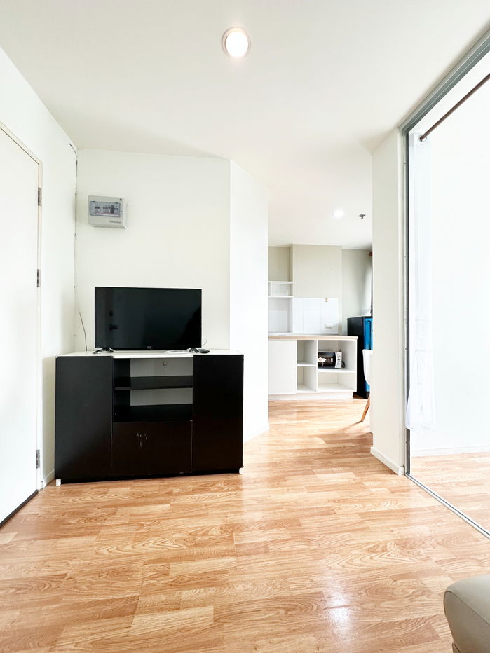 รูป ปล่อยเช่าคอนโด ลุมพินี นวมินทร์ - ศรีบูรพา 6,500/เดือน วิวสระว่ายน้ำ - รูปที่ 12/13