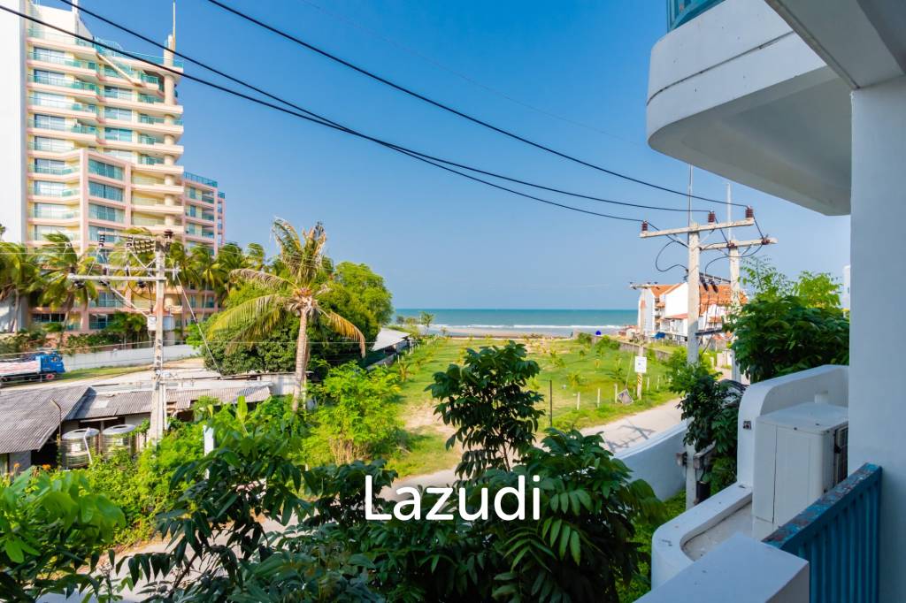 picture THE CREST SANTORA : Nice 2 Bed Pool view condo - 20/25