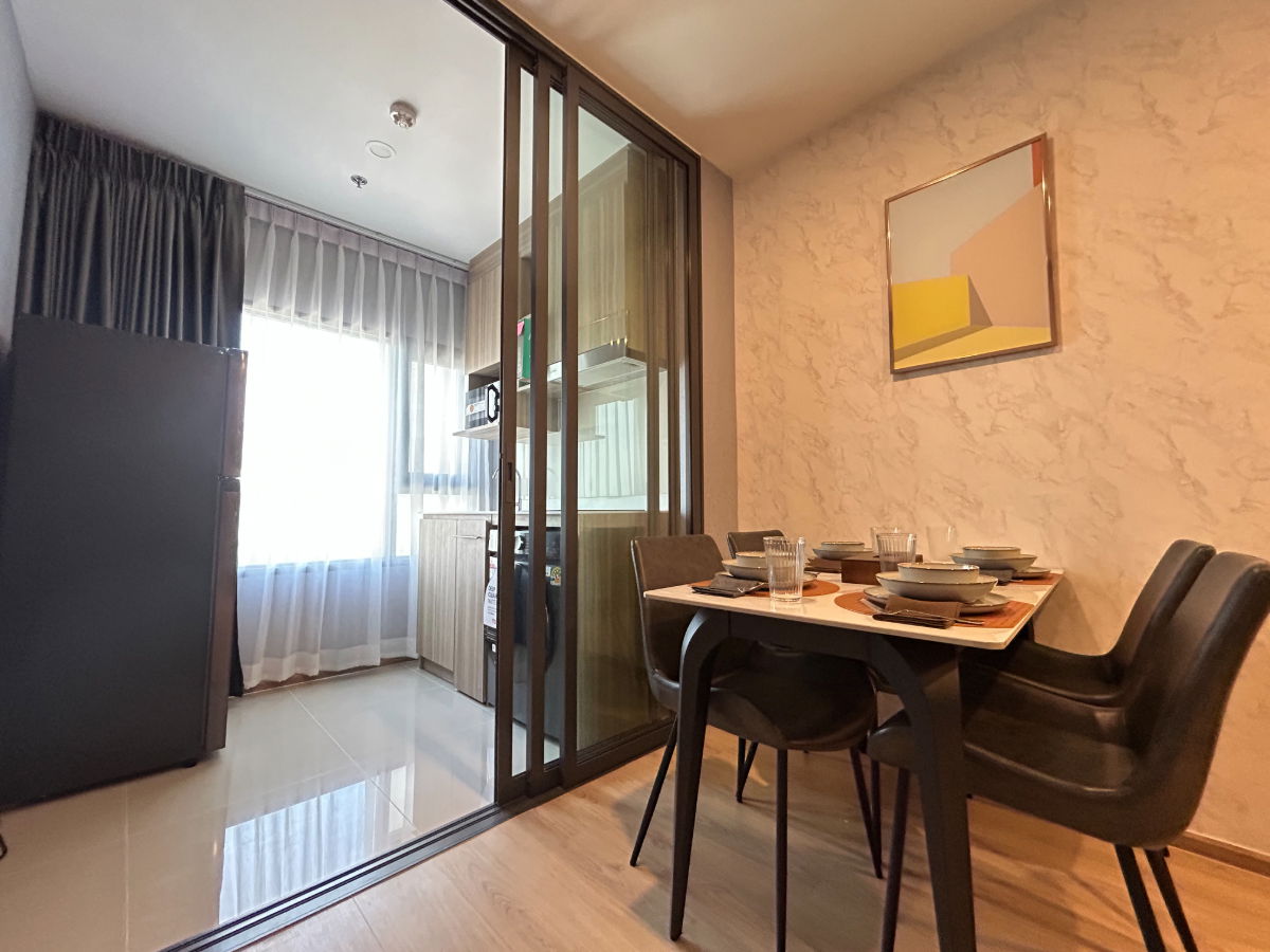 picture For Rent : Life Rama4 - Asoke  1 Bedroom - 7/17