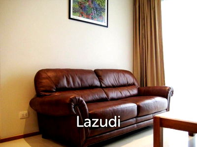 Condos for rent : 65 sqm 1 Bedroom Condo on 9th Floor at The Emporio Place Khlong Toei Bangkok